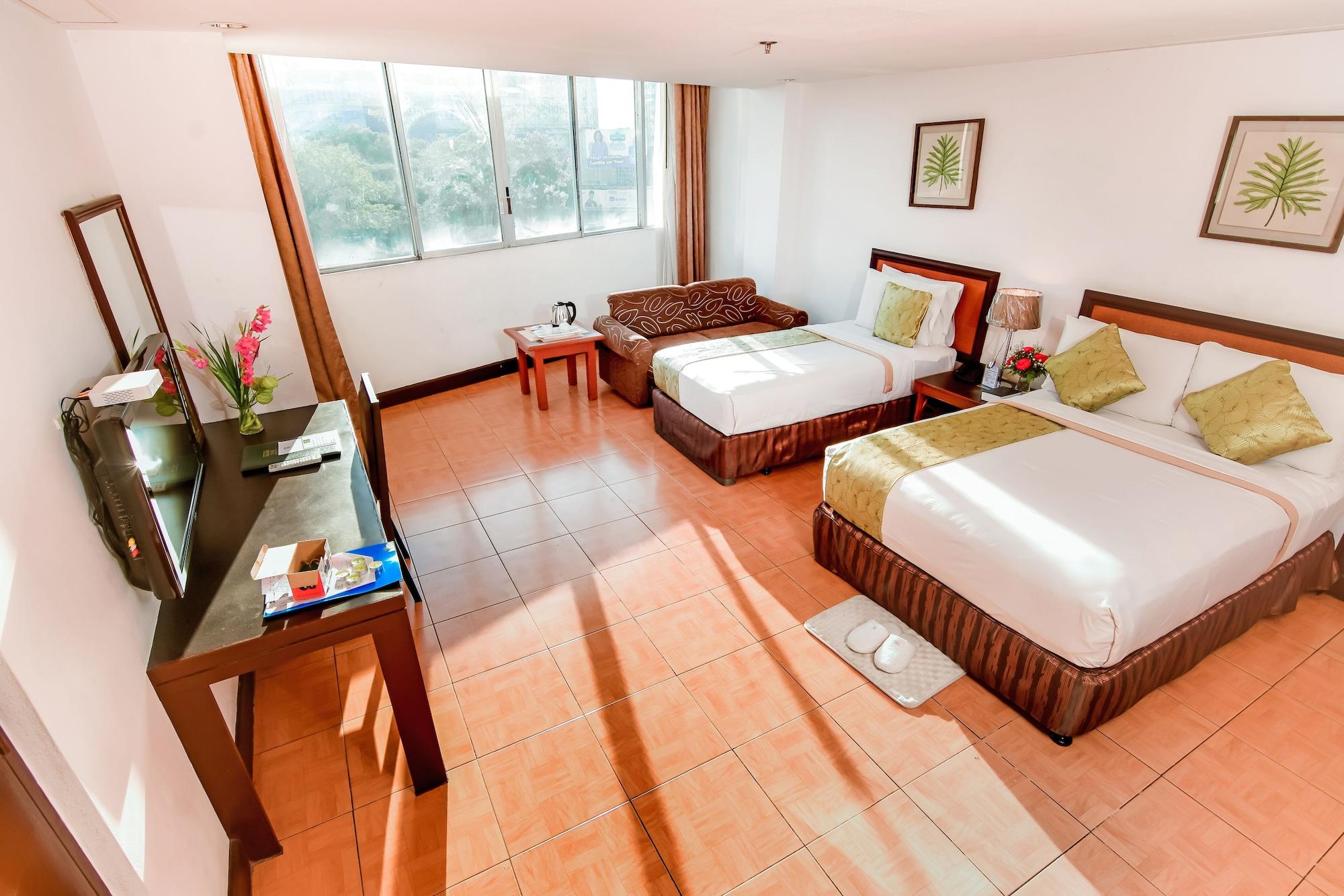 סבו Rajah Park Hotel By Hiverooms מראה חיצוני תמונה