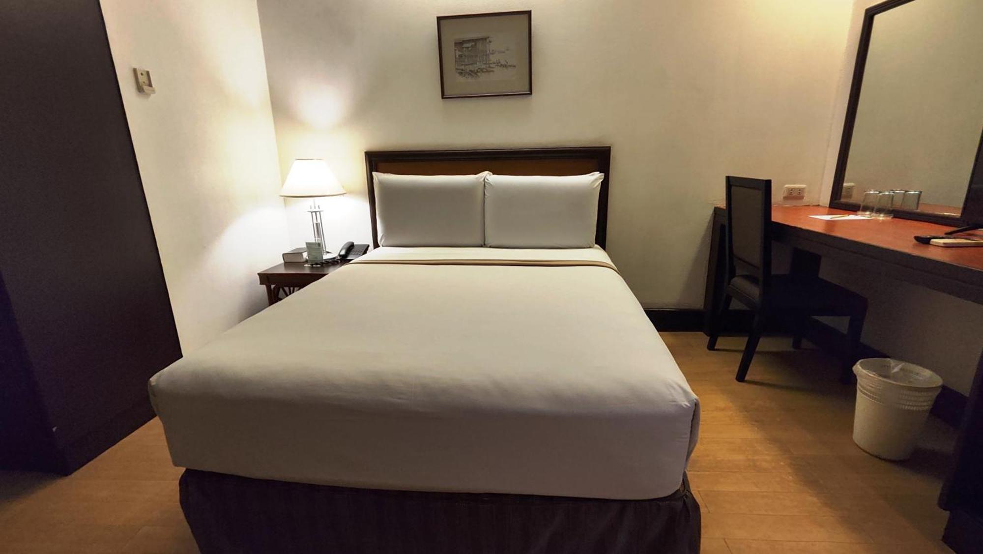 סבו Rajah Park Hotel By Hiverooms מראה חיצוני תמונה