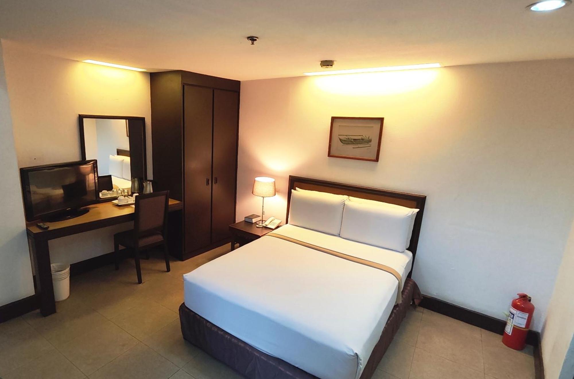סבו Rajah Park Hotel By Hiverooms מראה חיצוני תמונה