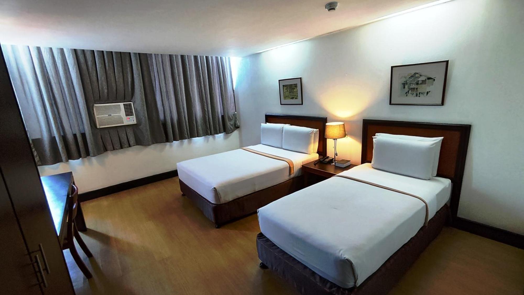 סבו Rajah Park Hotel By Hiverooms מראה חיצוני תמונה